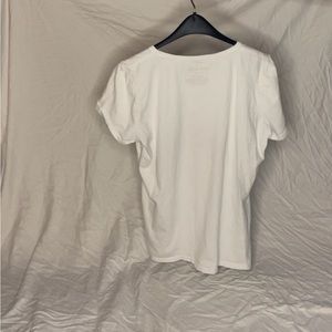 White Hakuna Matata shirt